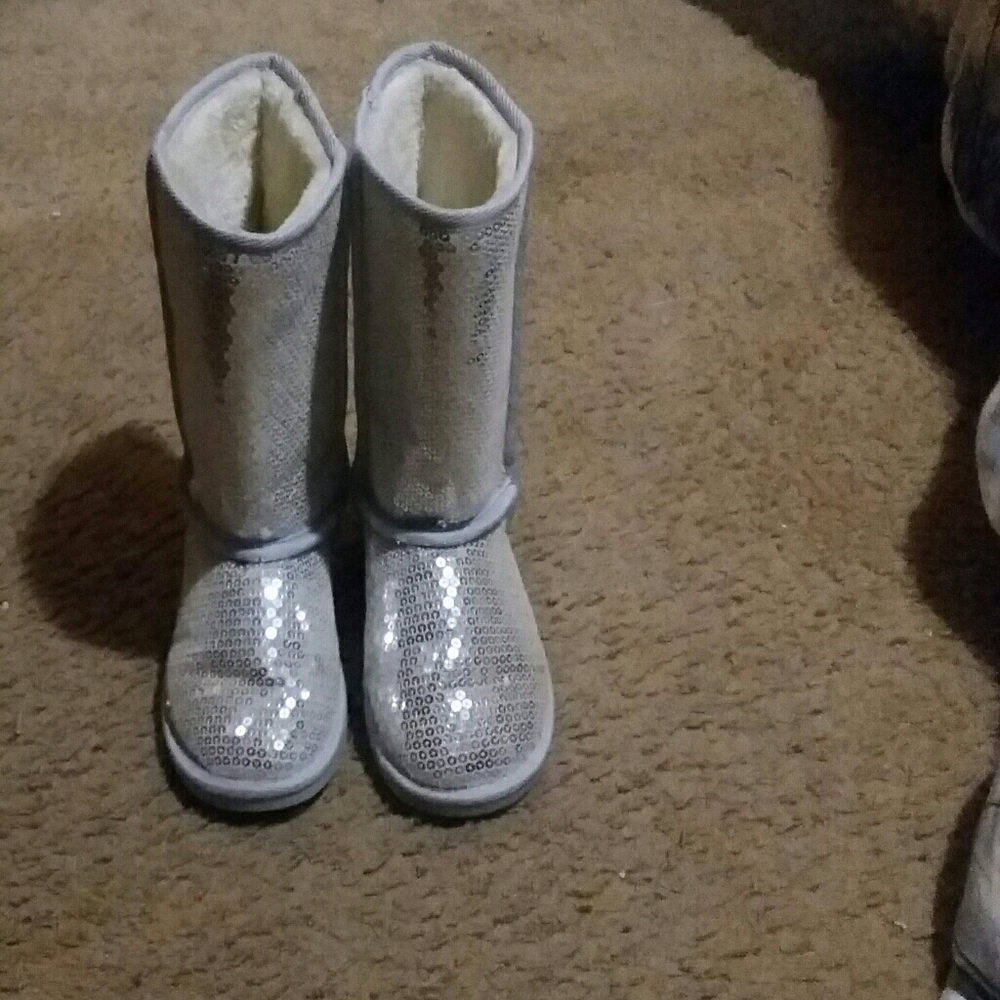 Warm winter boots